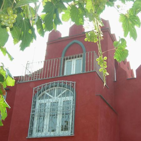 Albergo 'La Vigna' Procida Esterno foto