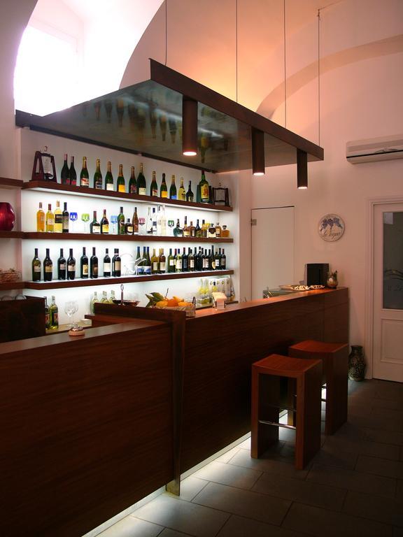 Albergo 'La Vigna' Procida Esterno foto